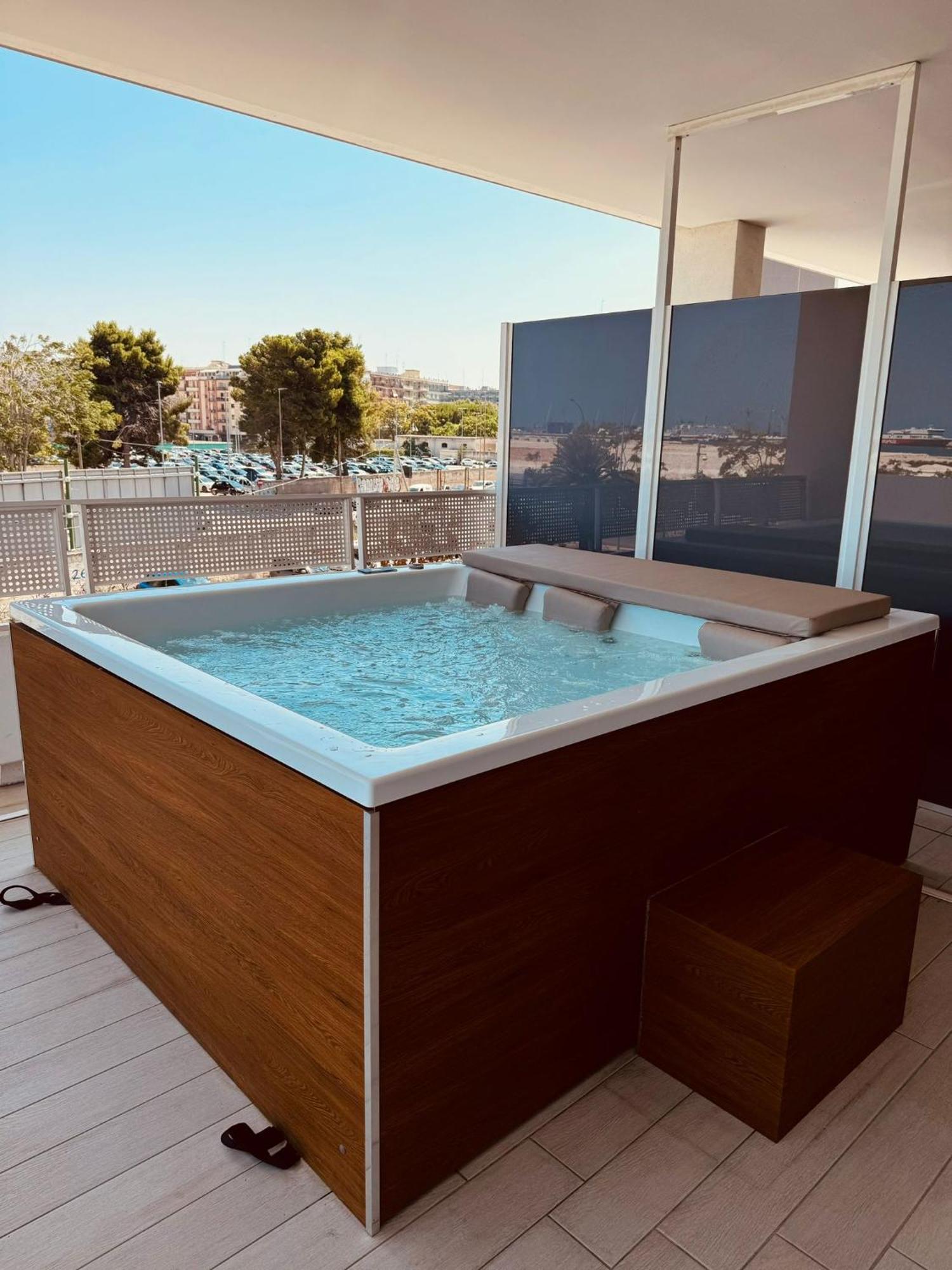 Marisabella Suite Spa 5 バーリ エクステリア 写真