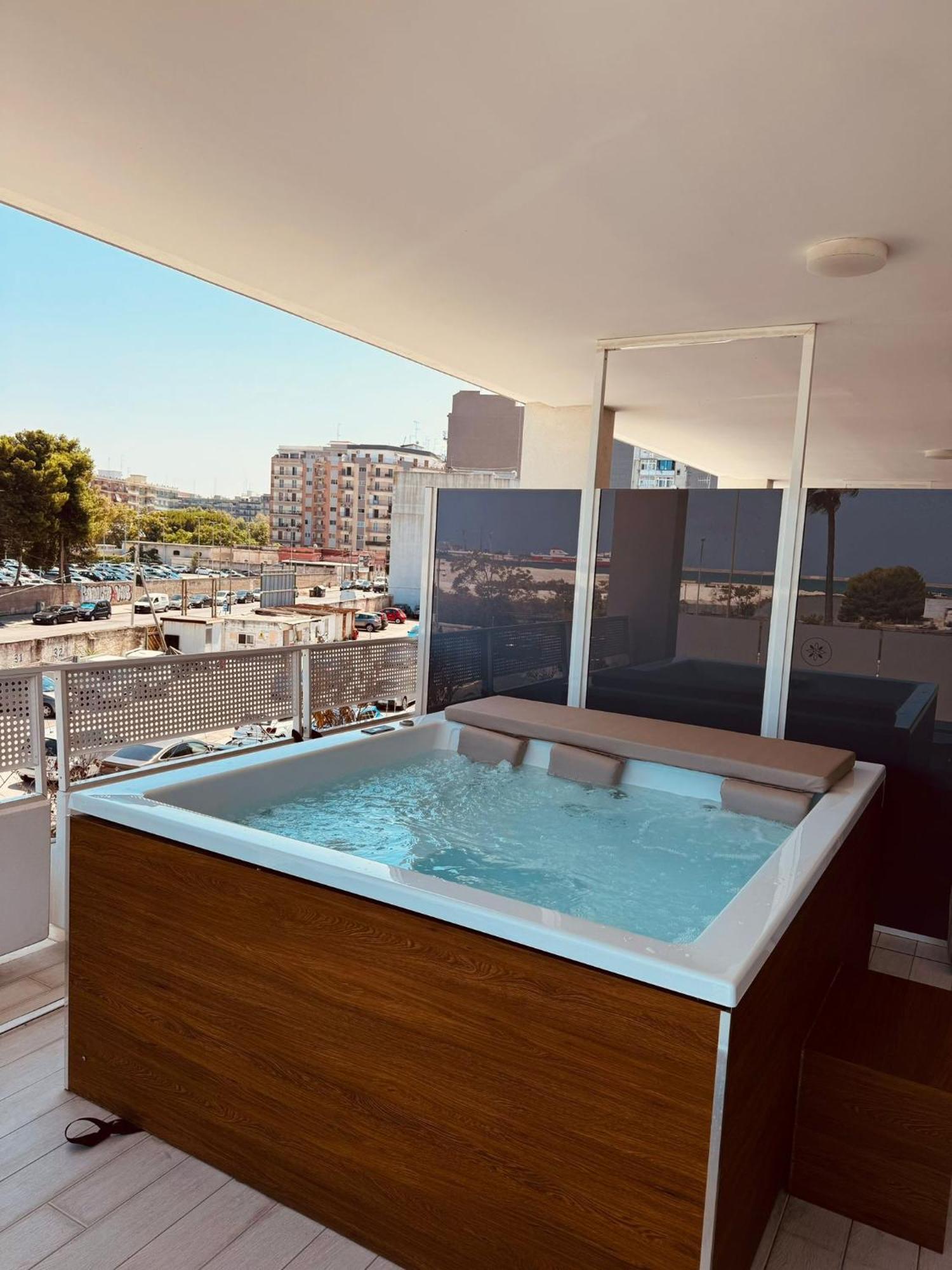 Marisabella Suite Spa 5 バーリ エクステリア 写真